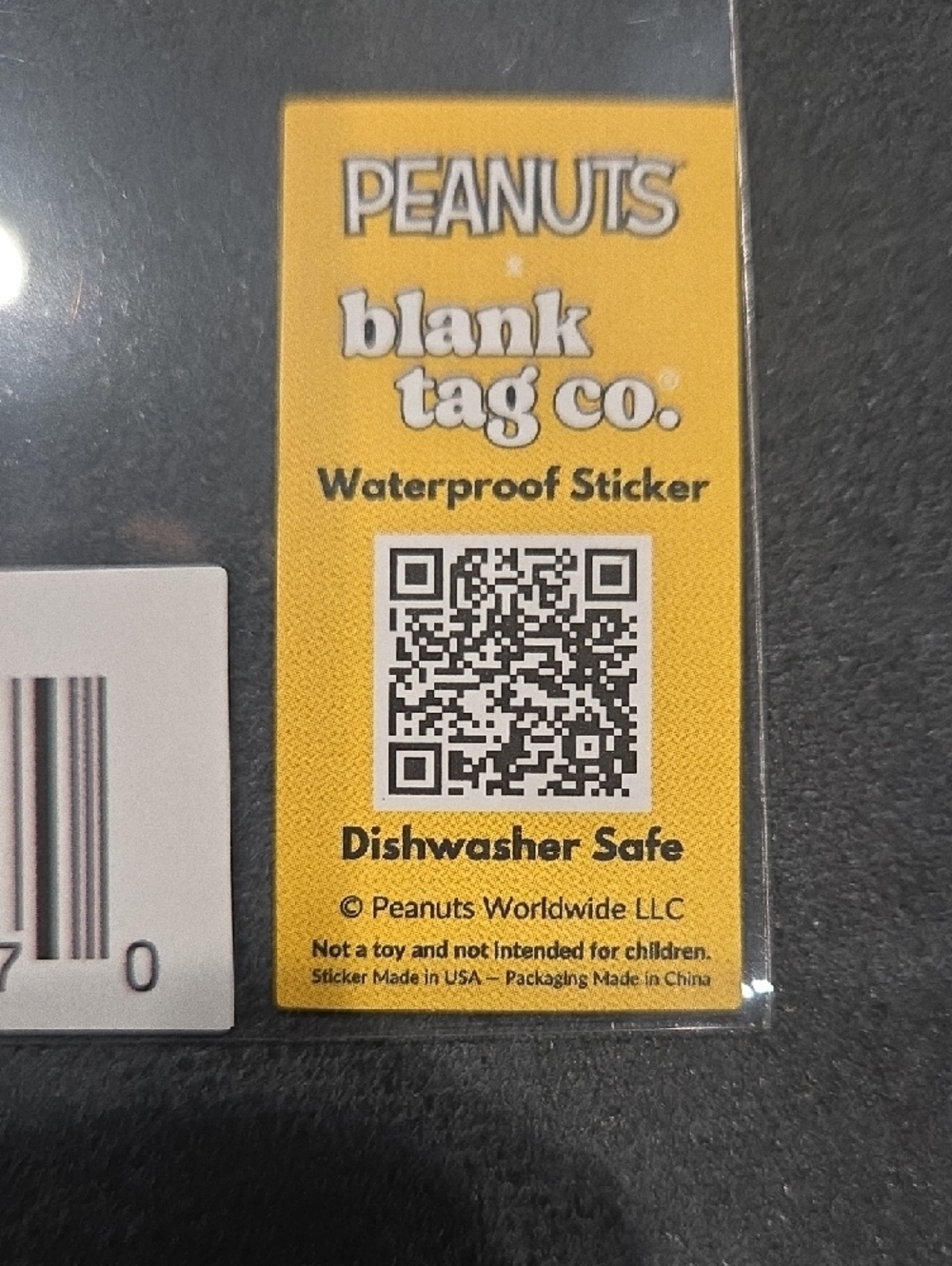 Snoopy Waterproof Sticker - Picture 3 of 3